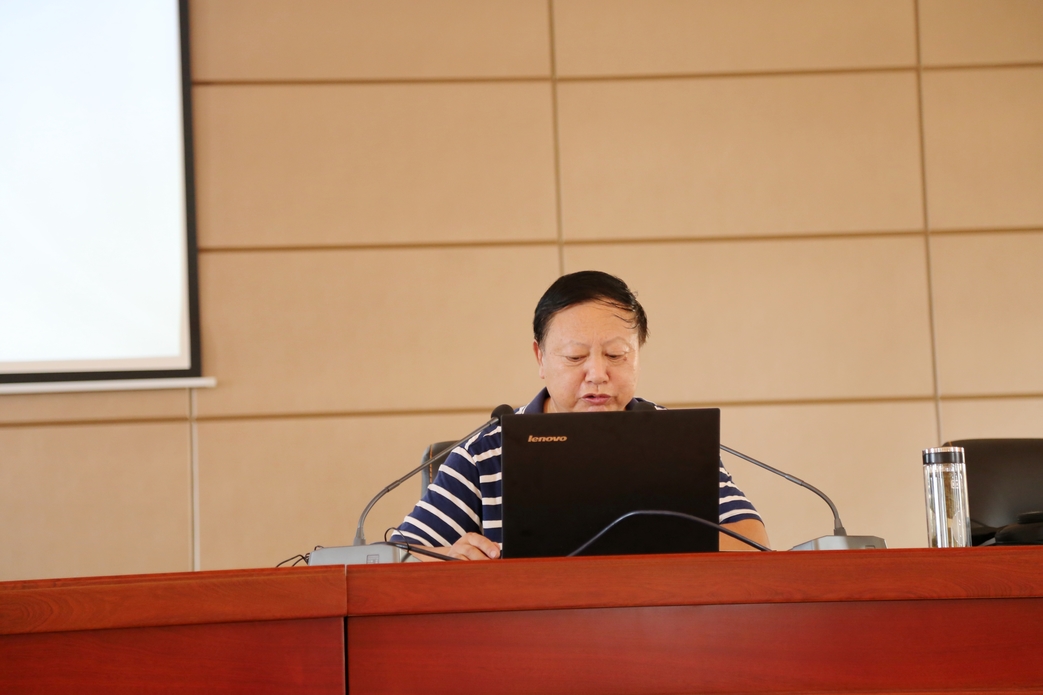 我校邀请省正高级教师,蒙城一中副校长王晓东来校讲课 ——蒙城二中